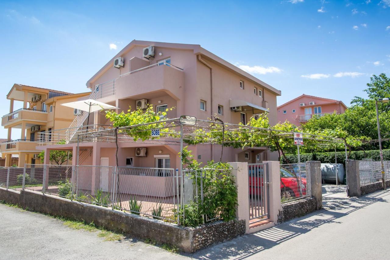 Guest House Jasna 부드바 외부 사진