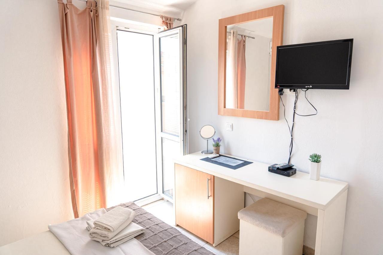 Guest House Jasna 부드바 외부 사진