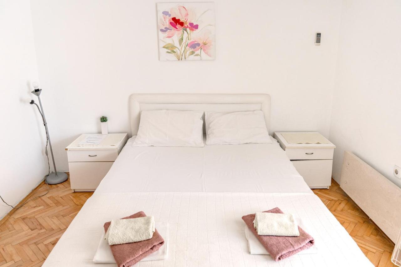 Guest House Jasna 부드바 외부 사진