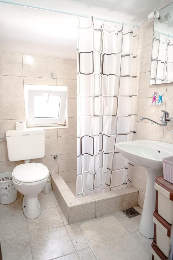 Guest House Jasna 부드바 외부 사진