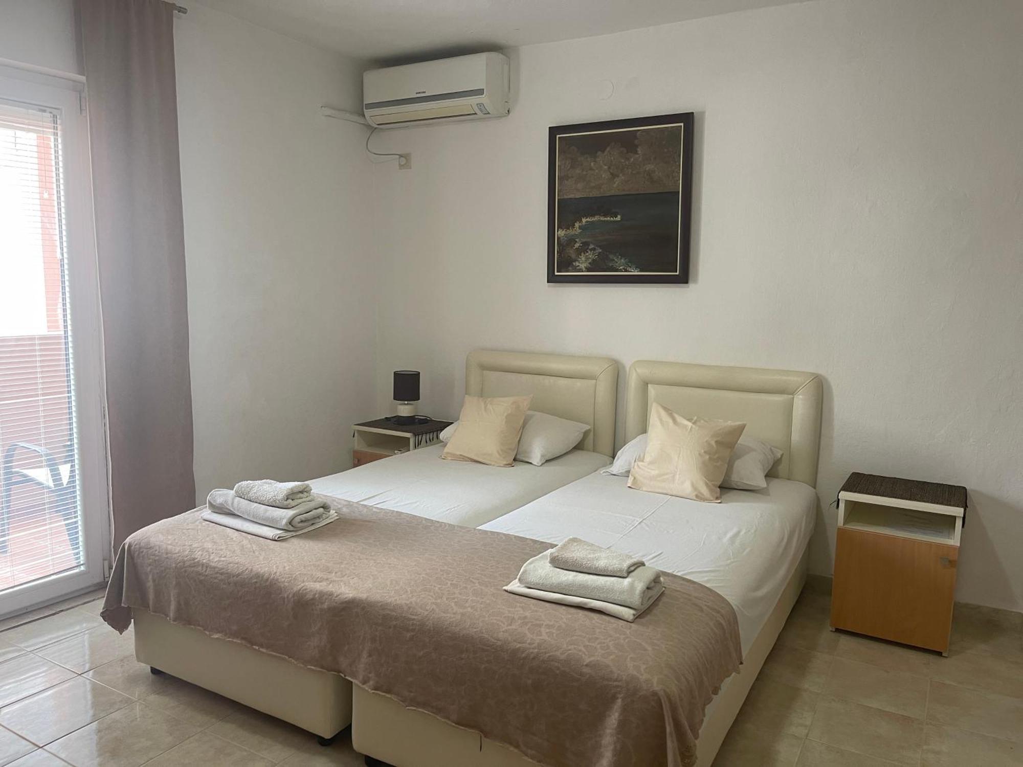 Guest House Jasna 부드바 외부 사진