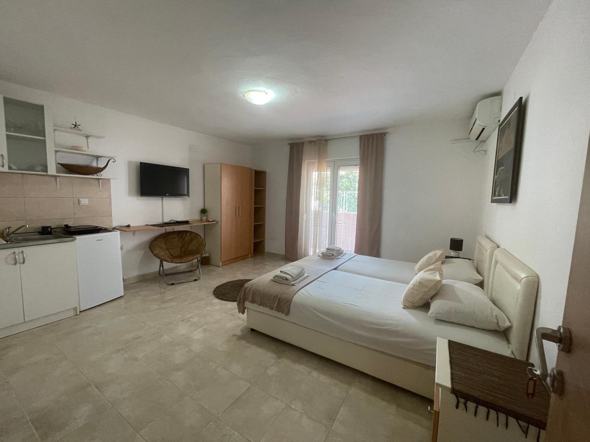 Guest House Jasna 부드바 외부 사진
